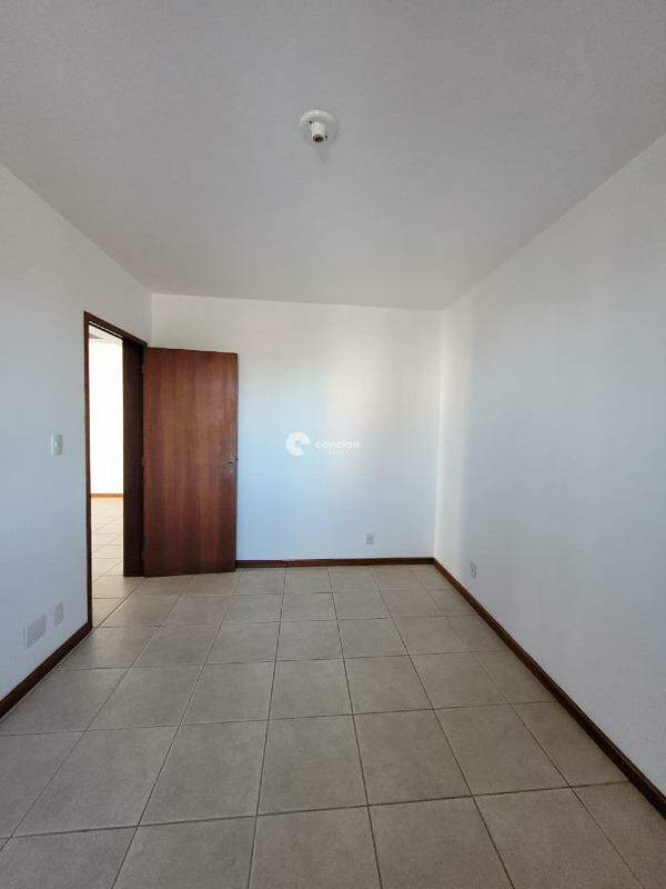 Apartamento para aluguel no Camobi: 