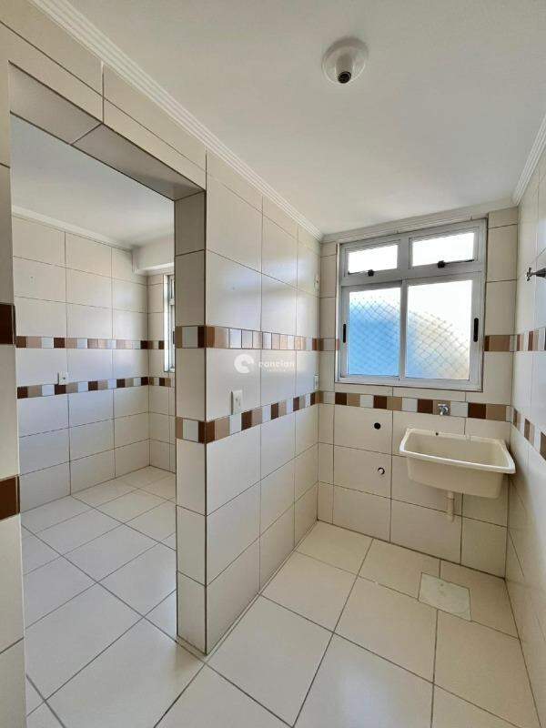 Apartamento à venda no Nossa Senhora do Rosário: 