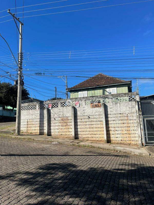 Terreno à venda no Menino Jesus: 