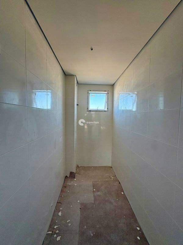Apartamento à venda no Camobi: 
