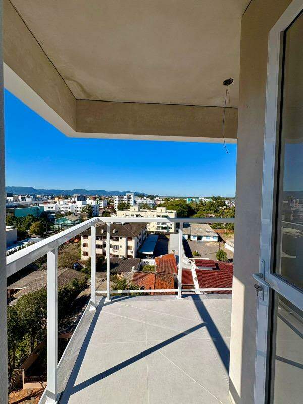 Apartamento à venda no Camobi: 