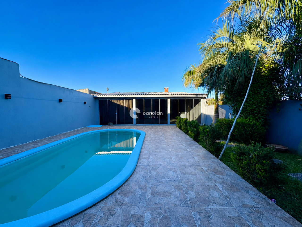 Casa à venda no Juscelino Kubitschek: 