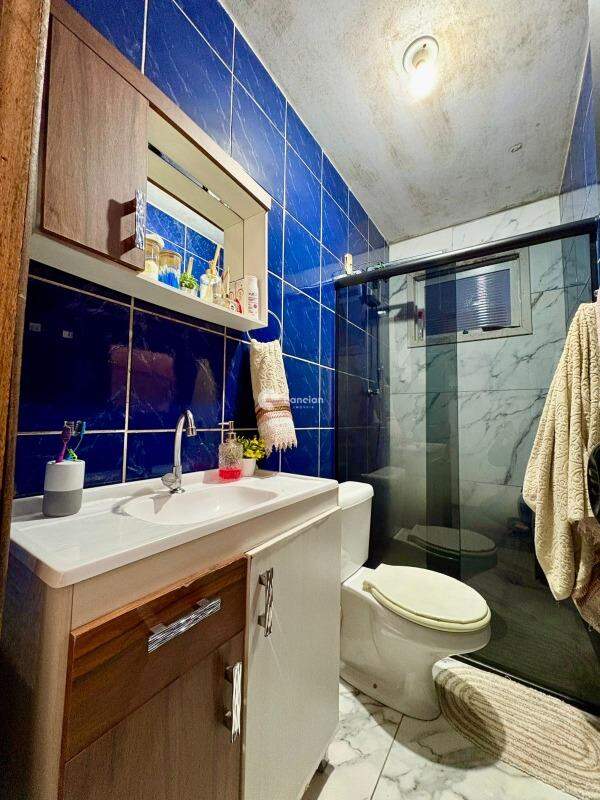 Casa à venda no Juscelino Kubitschek: 