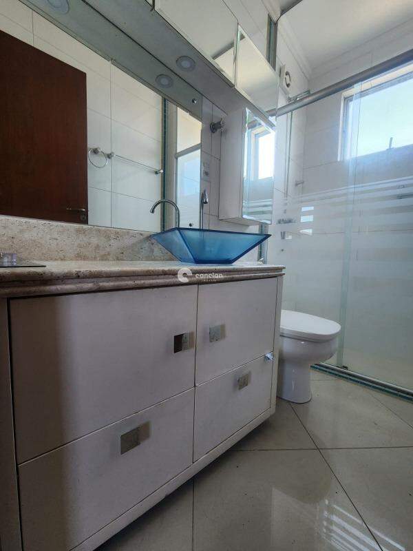 Apartamento à venda no São José: 
