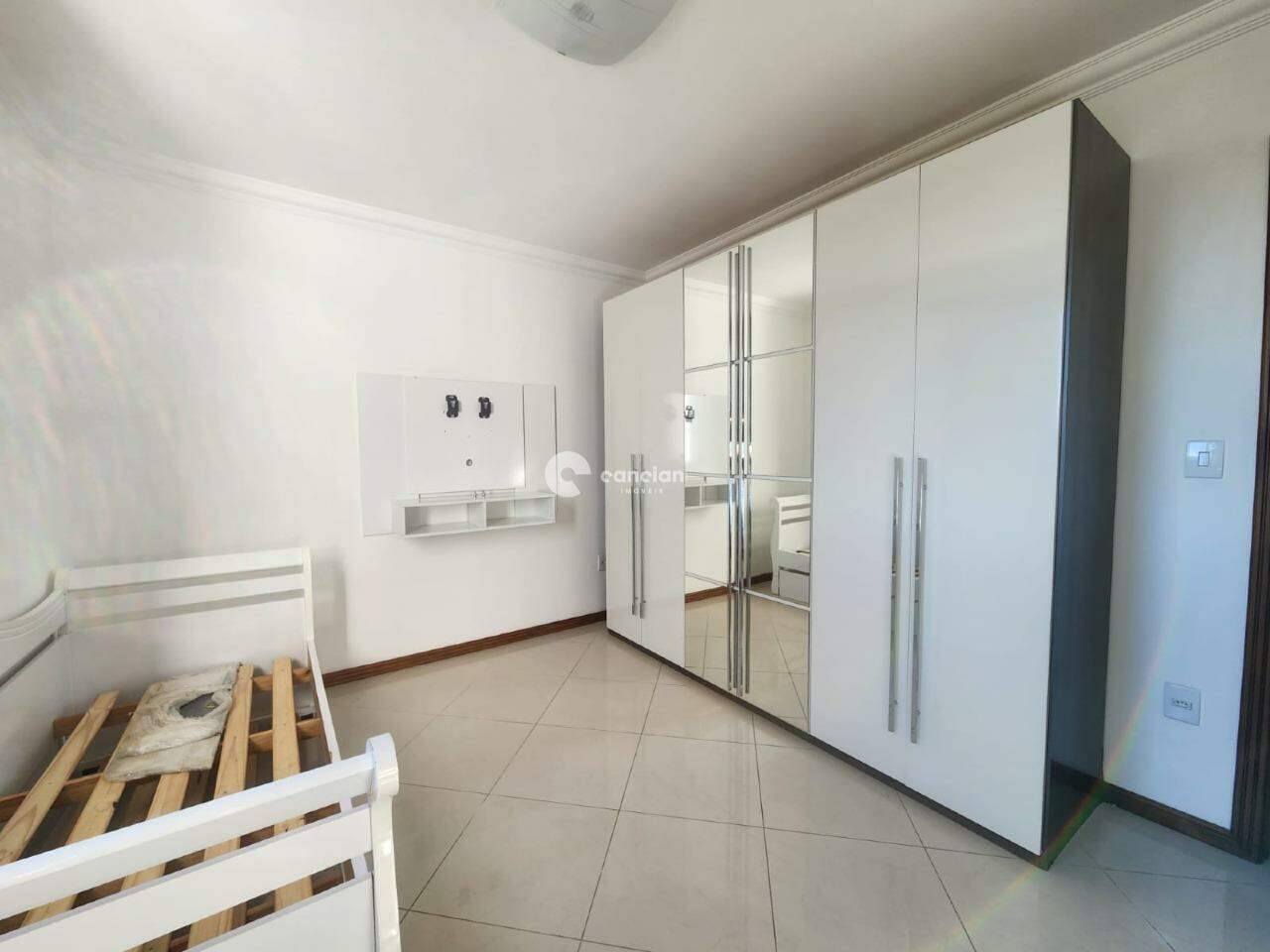 Apartamento à venda no São José: 