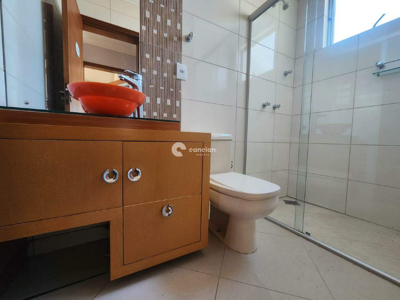 Apartamento à venda no São José: 