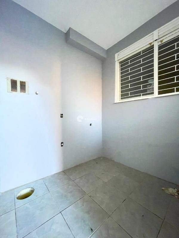 Casa à venda no Camobi: