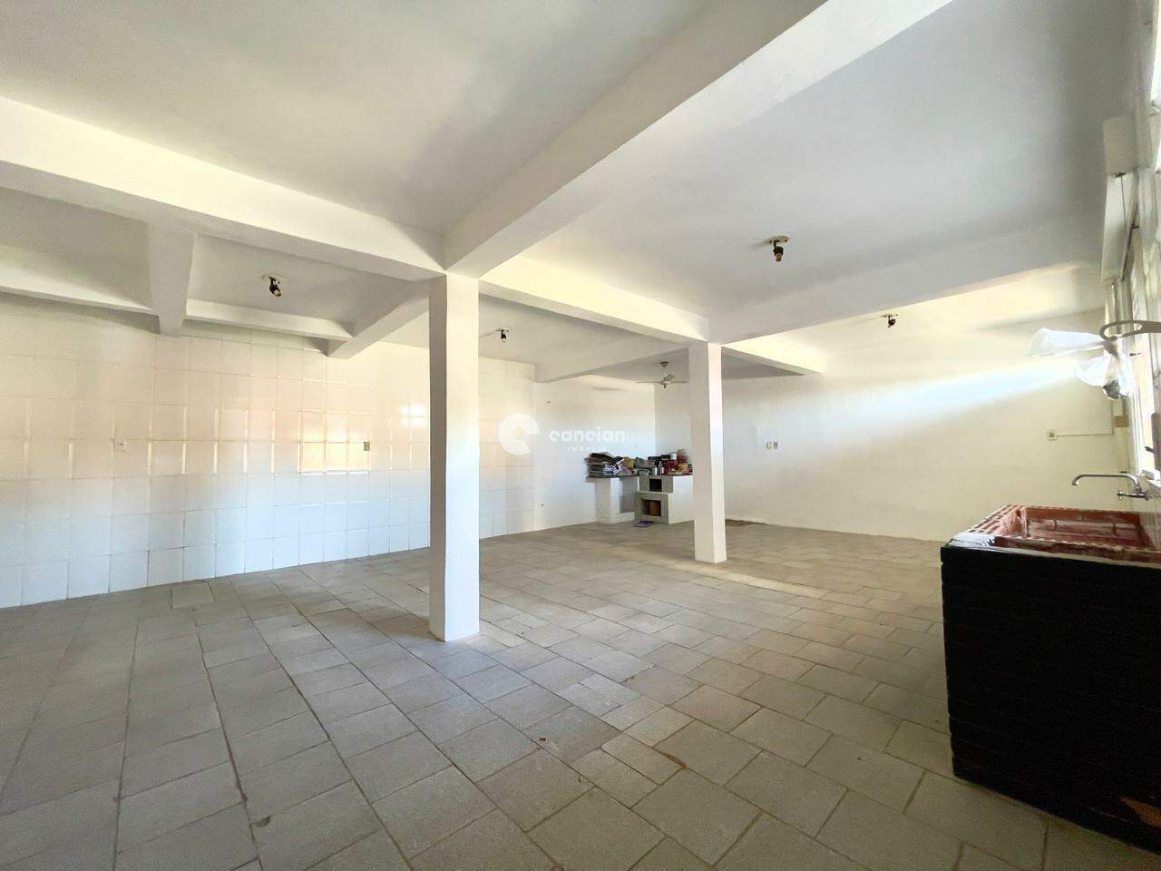 Casa para aluguel no Camobi: