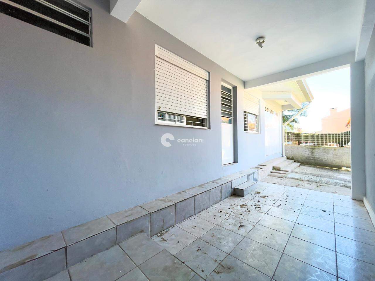 Casa para aluguel no Camobi: