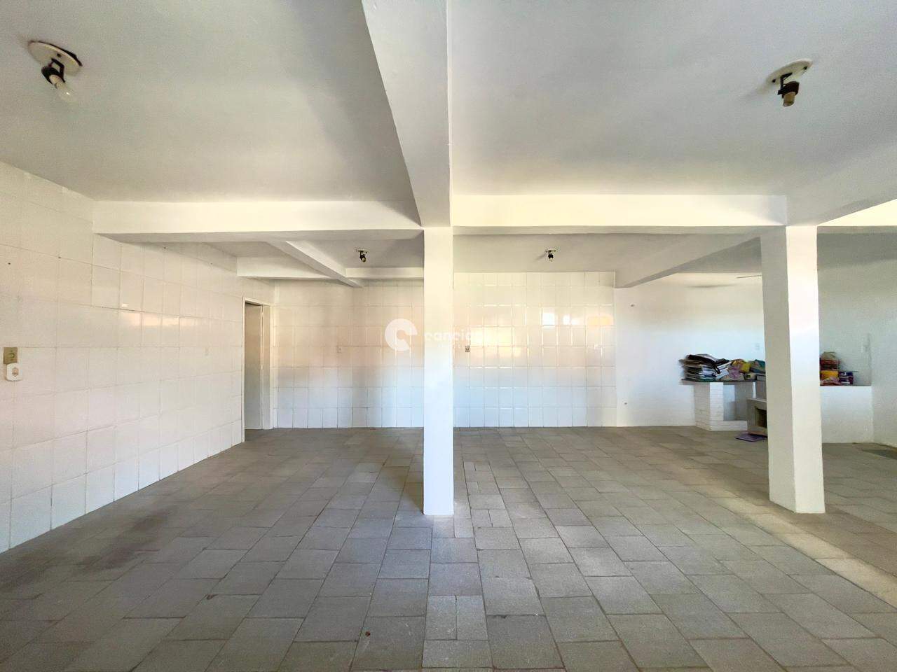 Casa para aluguel no Camobi: