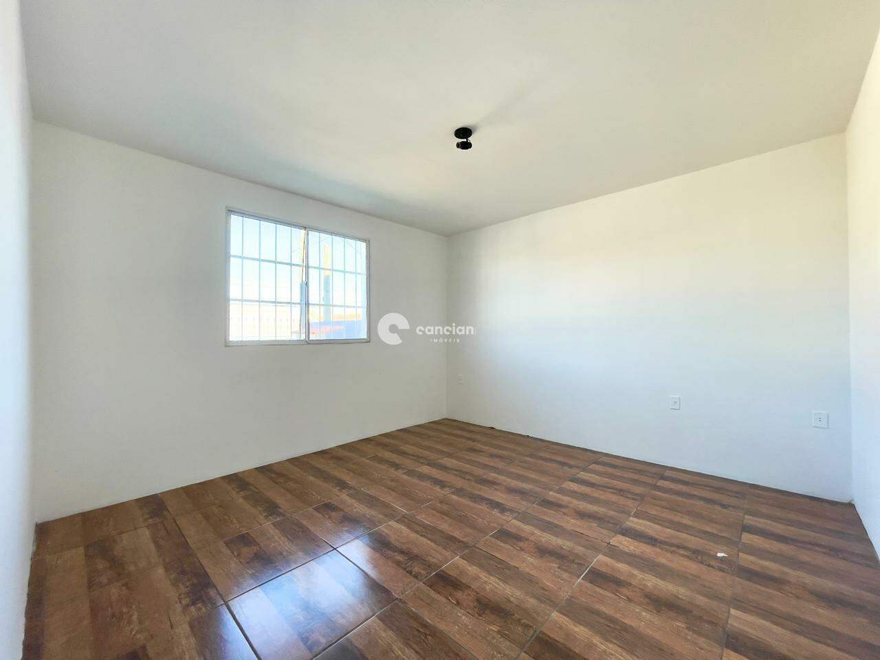 Casa para aluguel no Camobi:
