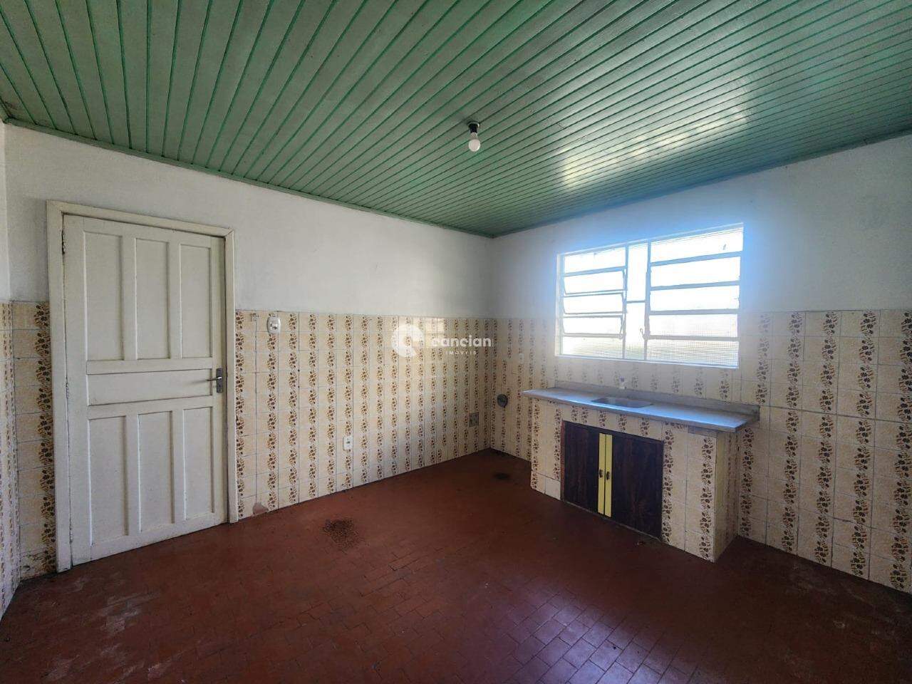 Casa à venda no Nonoai: 