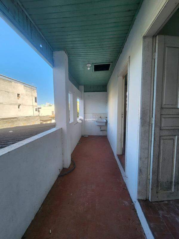 Casa à venda no Nonoai: 
