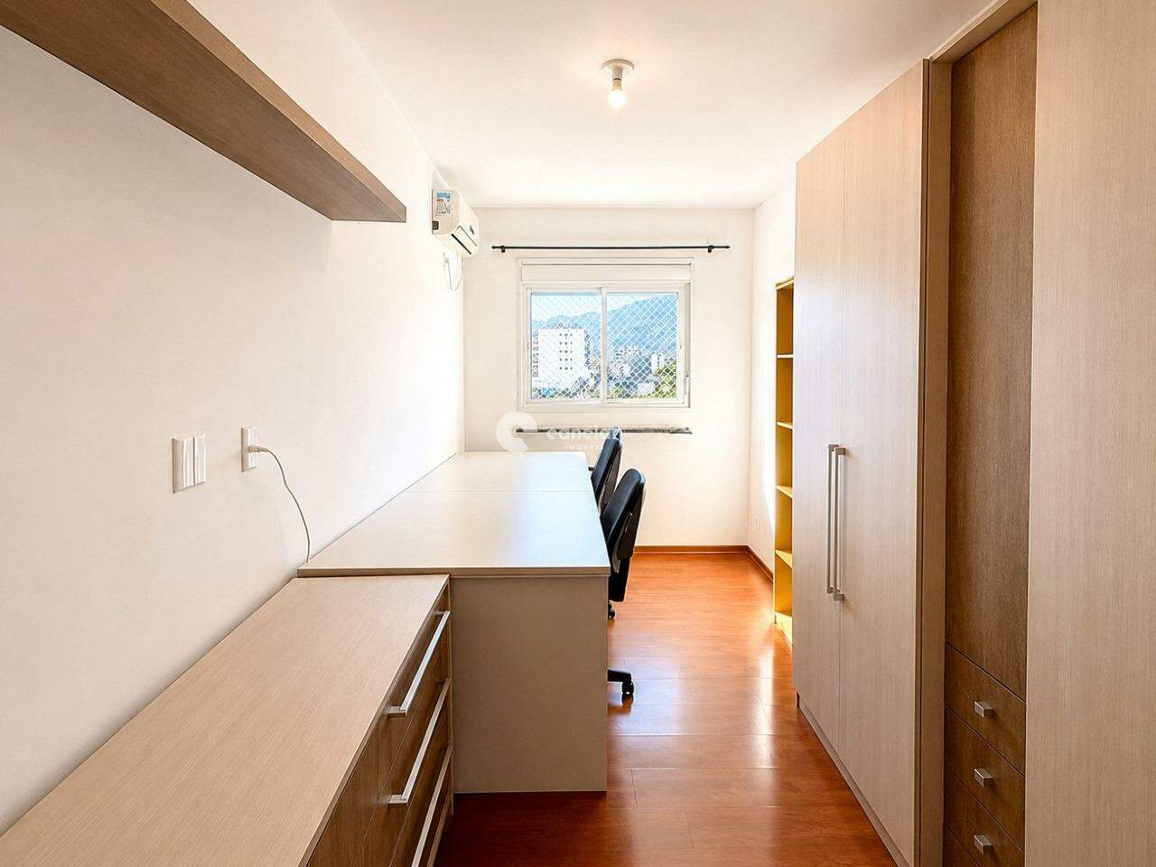Apartamento à venda no Camobi: 