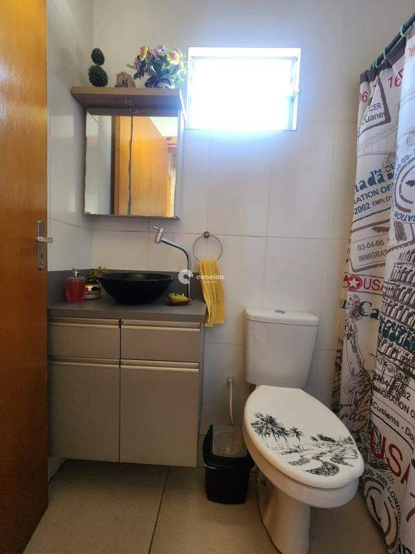 Terreno à venda no Camobi: 