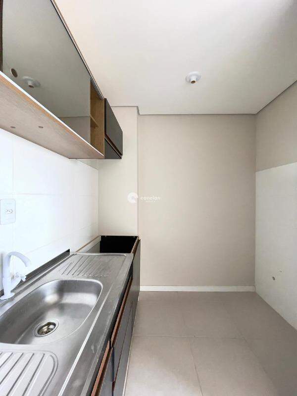 Apartamento à venda no Camobi: 