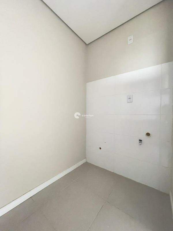 Apartamento à venda no Camobi: 