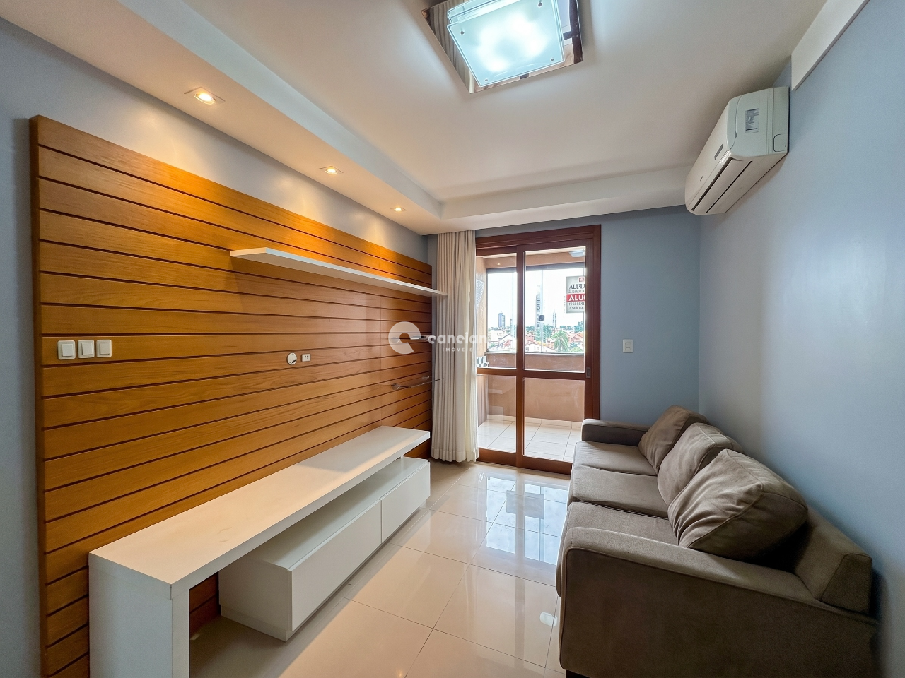 Apartamento à venda no Camobi: 