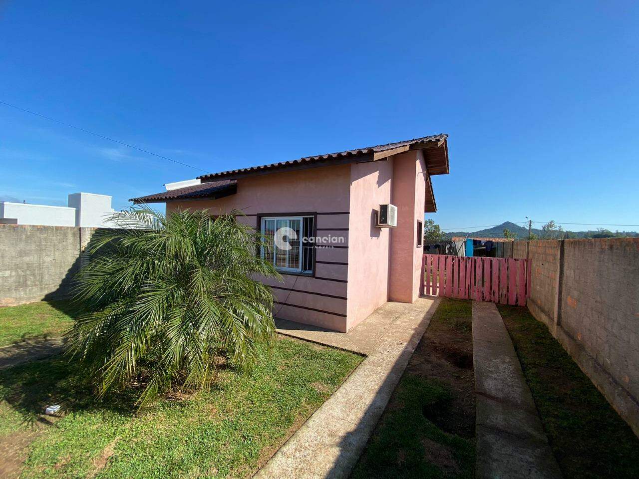 Casa à venda no Tomazetti: