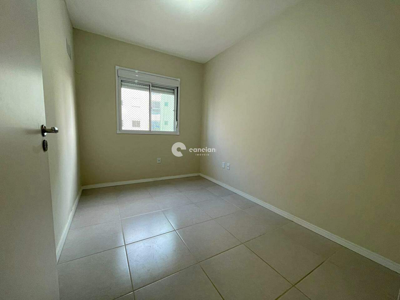 Apartamento à venda no Camobi: 