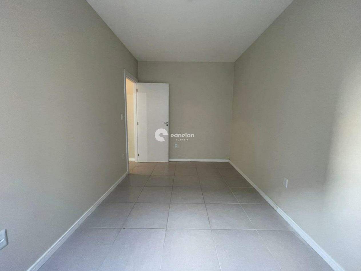 Apartamento à venda no Camobi: 