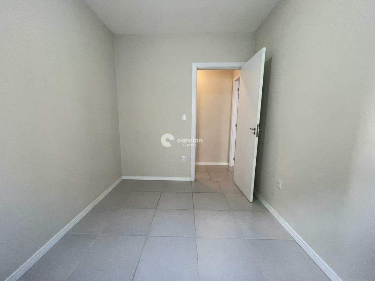 Apartamento à venda no Camobi: 