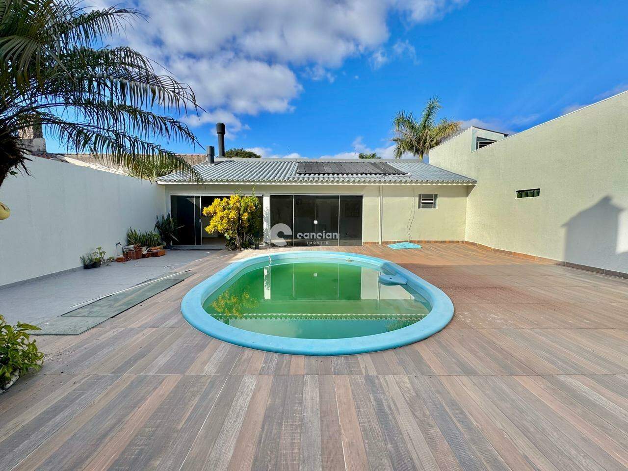 Casa à venda no Residencial Santa Lúcia: 