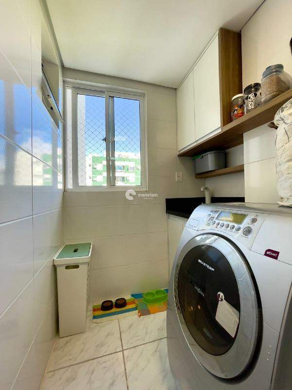 Apartamento à venda no São José: