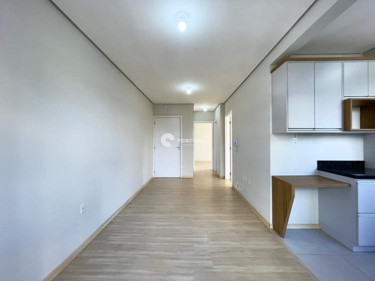 Apartamento à venda no Camobi: 
