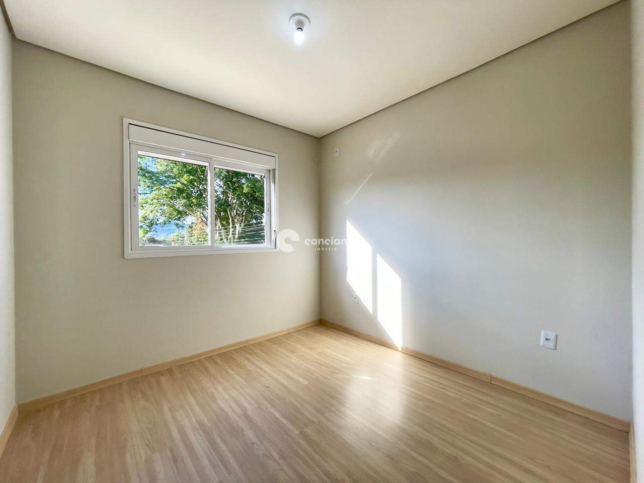 Apartamento à venda no Camobi: 