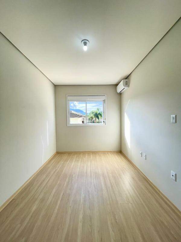 Apartamento para aluguel no Camobi: 