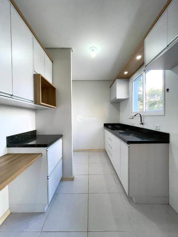 Apartamento para aluguel no Camobi: 