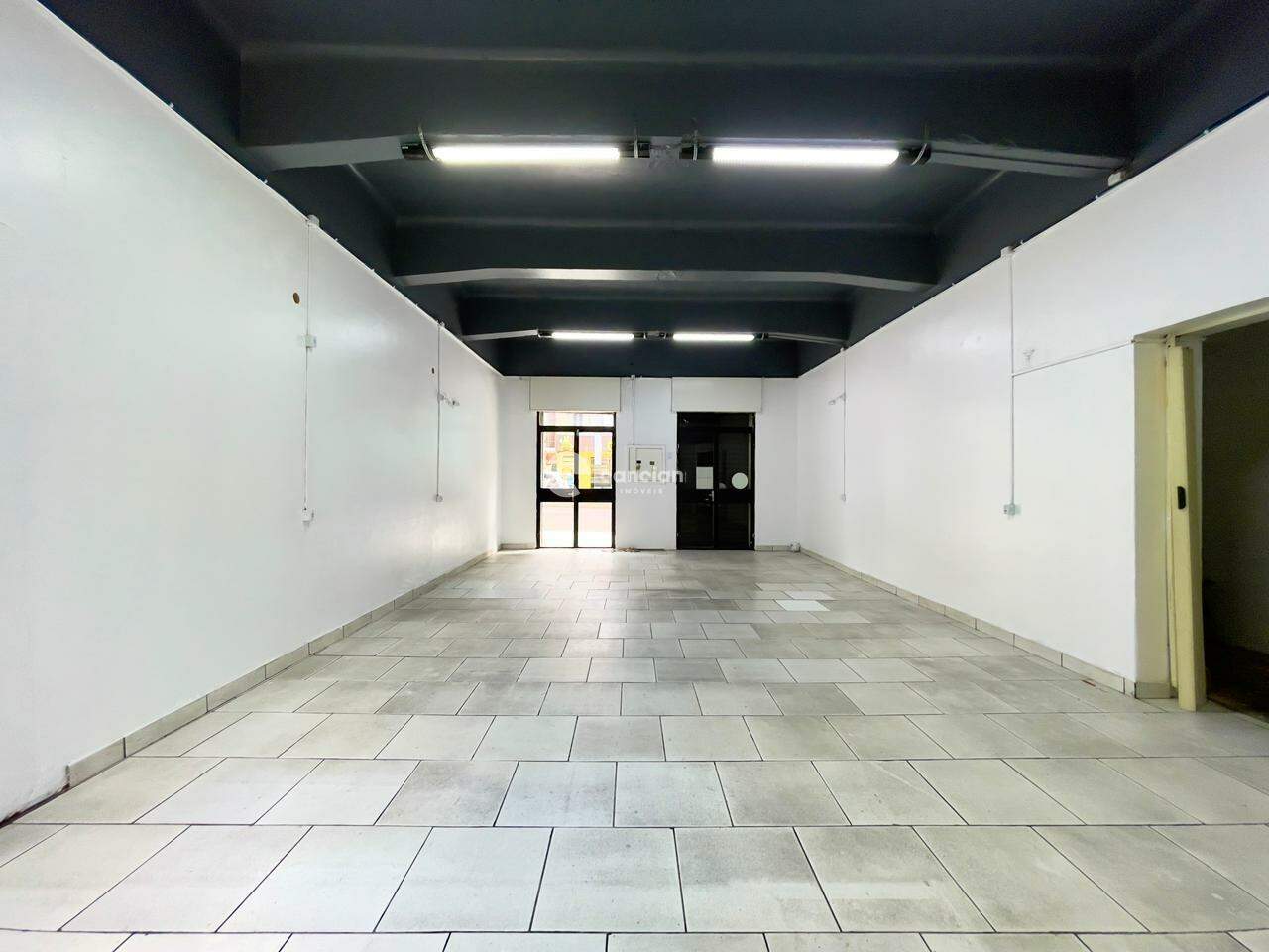 Loja para aluguel no Centro: 
