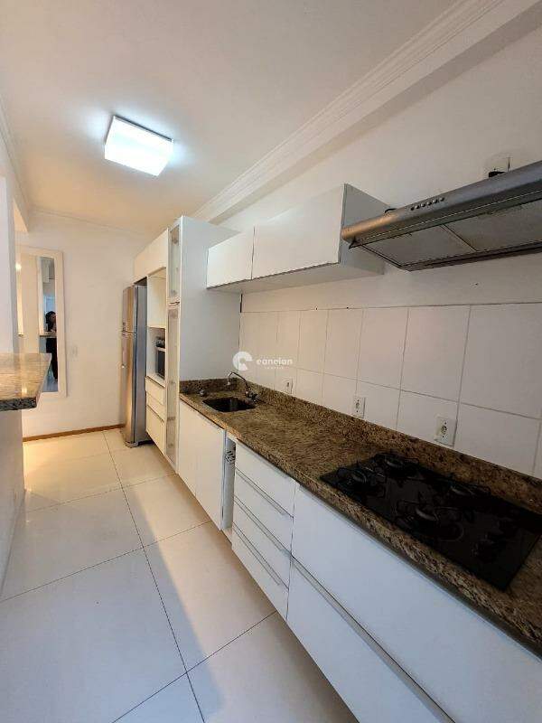 Apartamento para aluguel no Centro: 