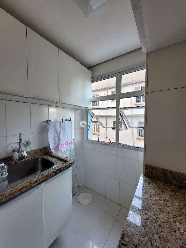 Apartamento para aluguel no Centro: 
