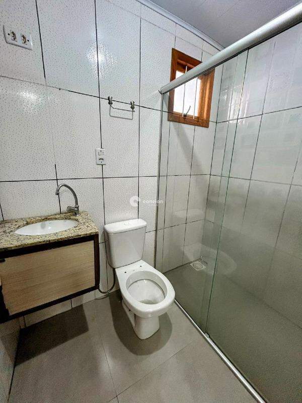 Casa à venda no Pinheiro Machado: Banheiro/Edícula
