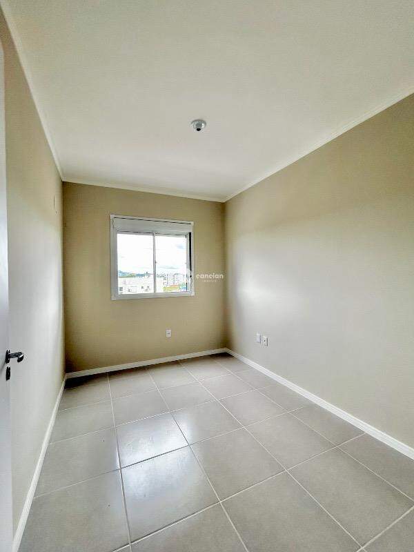 Apartamento para aluguel no Camobi: 