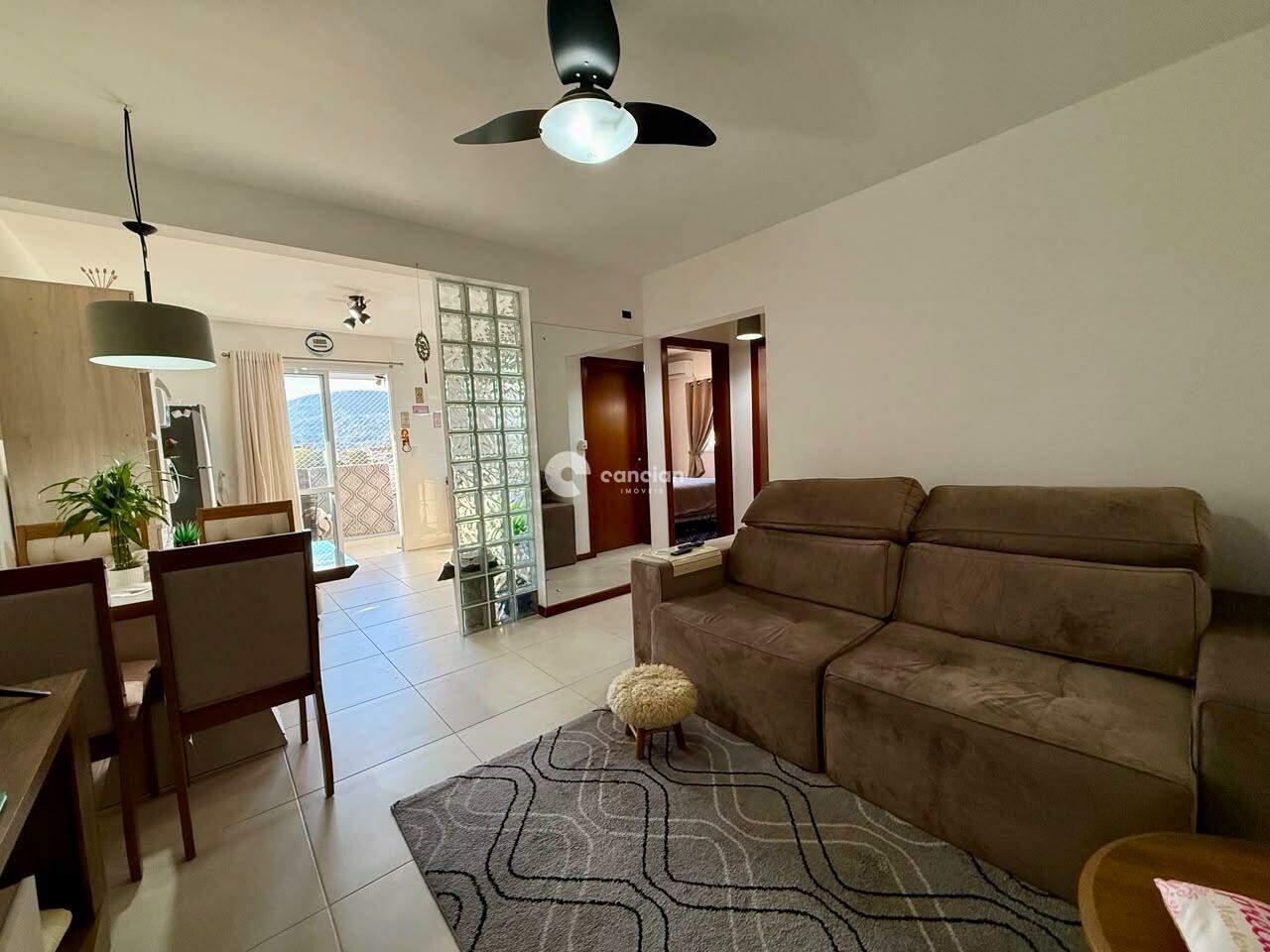 Apartamento à venda no Camobi: 