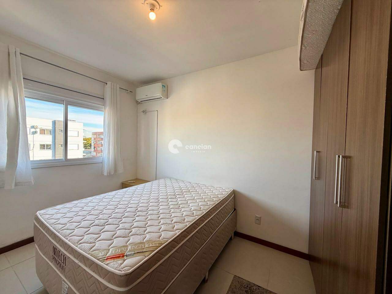 Apartamento à venda no Camobi: 
