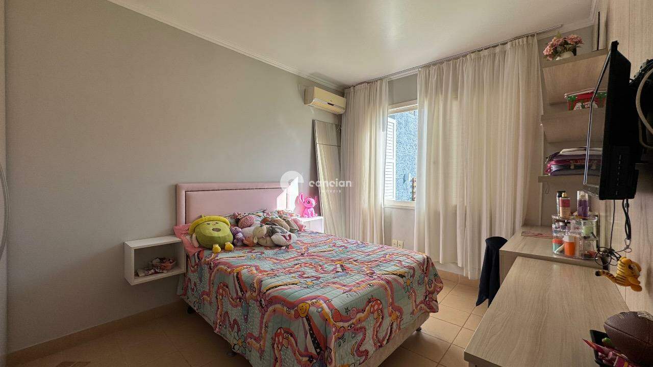 Casa à venda no Camobi: