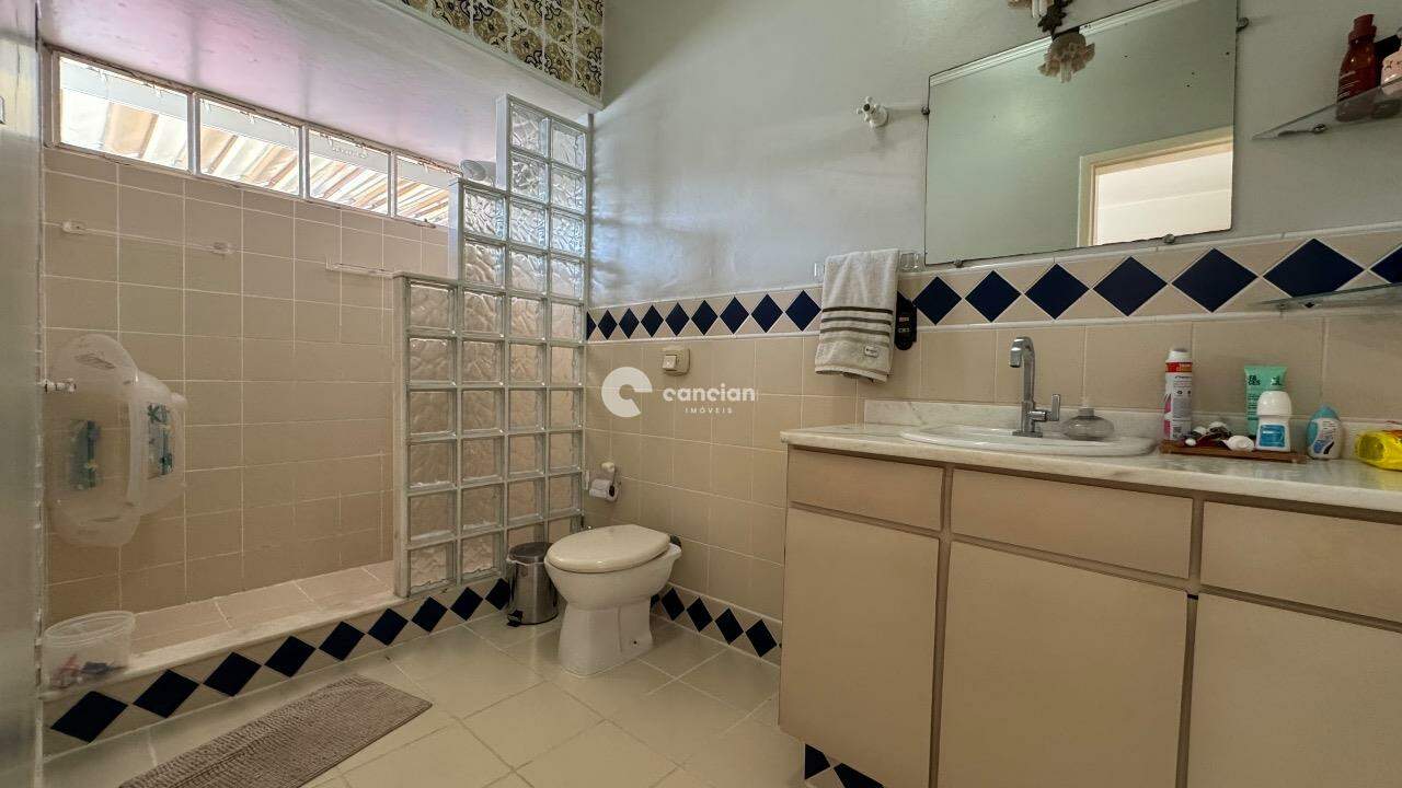 Casa à venda no Camobi: