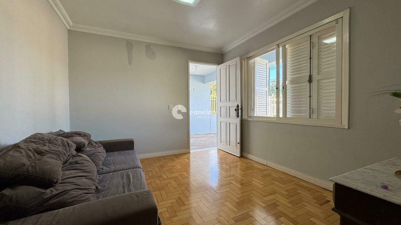 Casa à venda no Camobi: