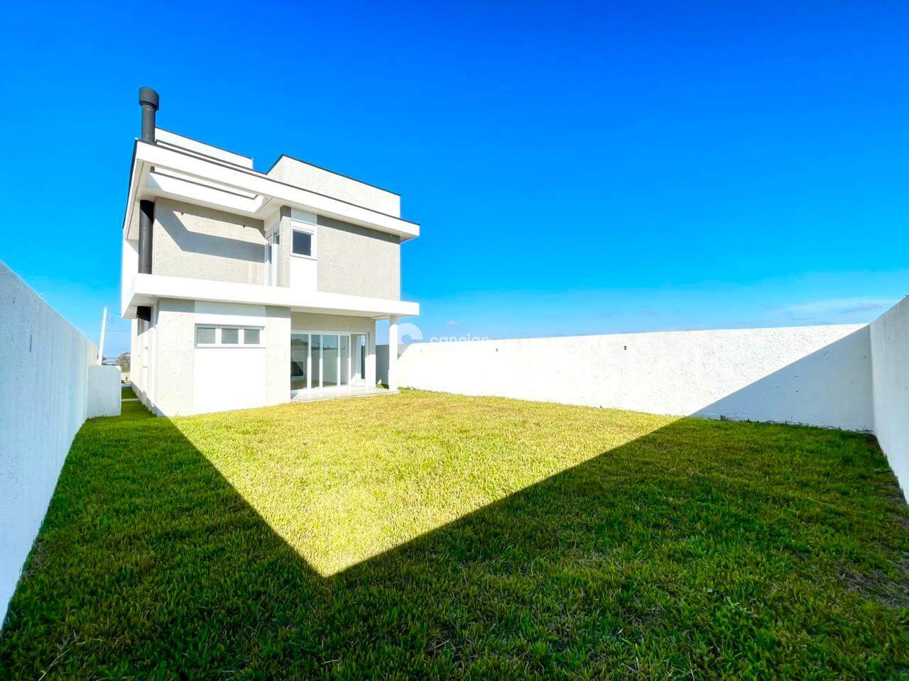Casa de Condomínio para aluguel no Tomazetti: 