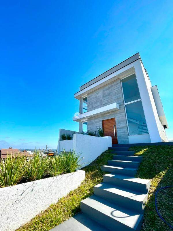 Casa de Condomínio para aluguel no Tomazetti: 