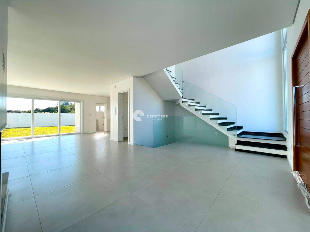 Casa de Condomínio para aluguel no Tomazetti: 
