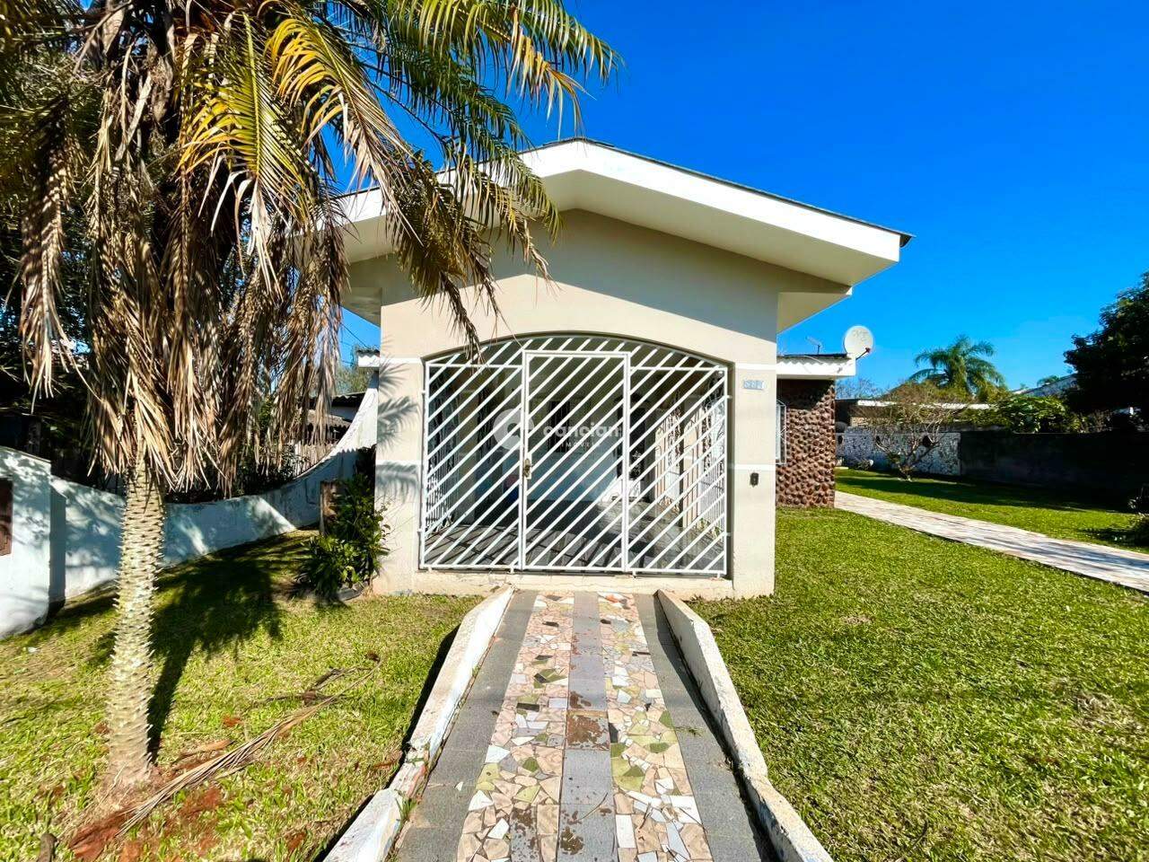 Casa para aluguel no Pinheiro Machado: 
