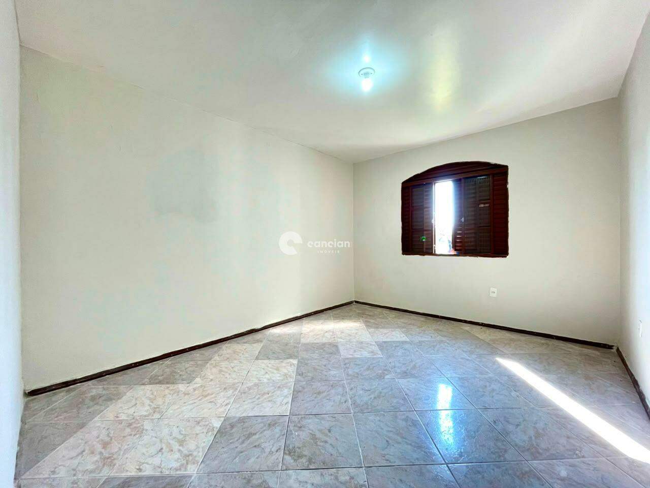 Casa para aluguel no Pinheiro Machado: 