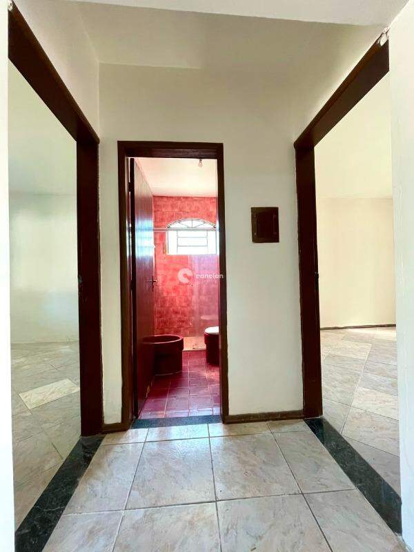 Casa para aluguel no Pinheiro Machado: 