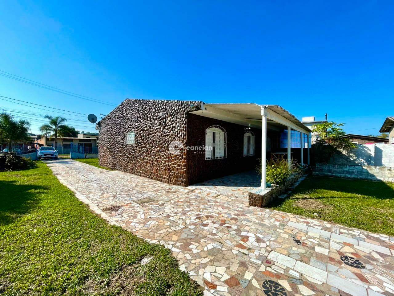 Casa para aluguel no Pinheiro Machado: 