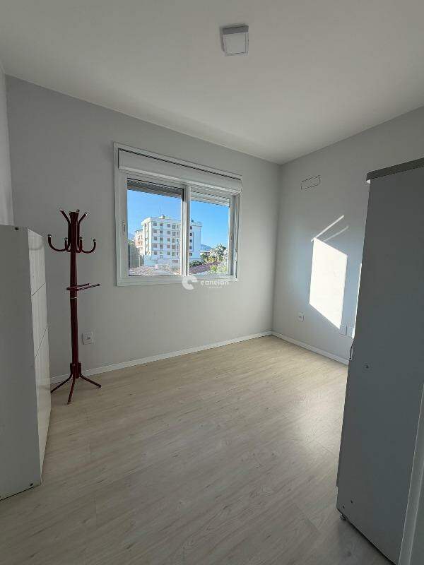 Apartamento para aluguel no Camobi: 